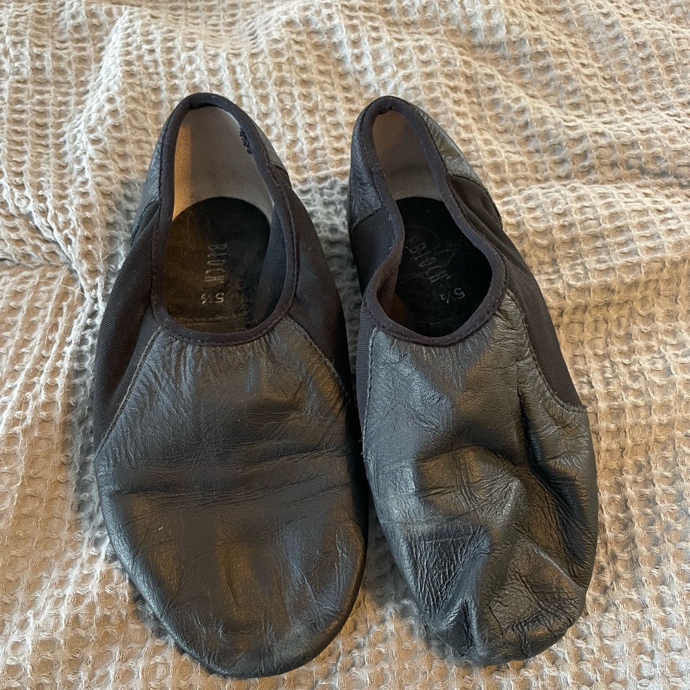 Bloch black flex jazz shoe